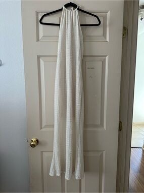 Jessica Simpson Cream Halter Maxi Dress